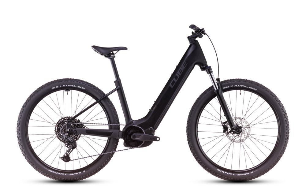 CUBE Reaction Hybrid ONE 600 blackline Easy Entry