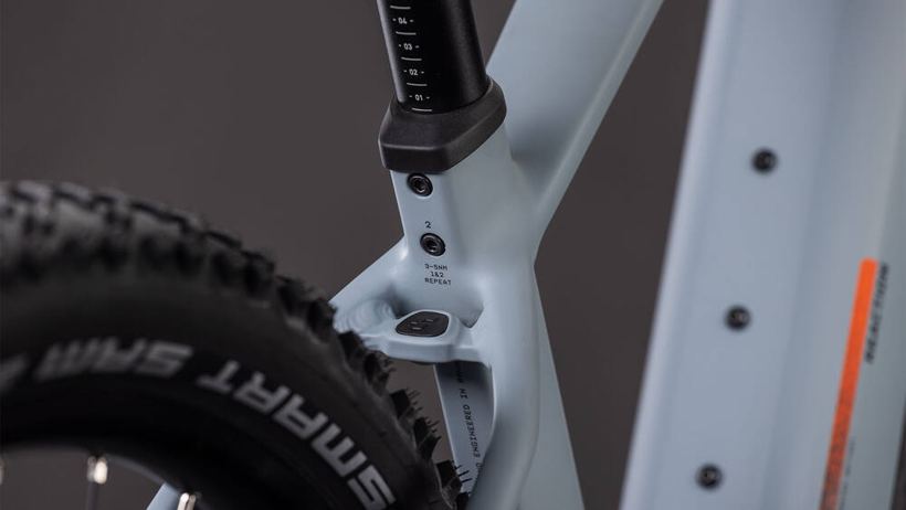 CUBE Reaction Hybrid Race 800 vulcan´n´orange – Ansicht 3