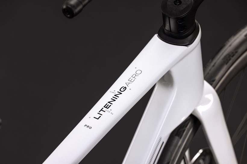 CUBE Litening AERO C:68X Pro chalky´n´black
