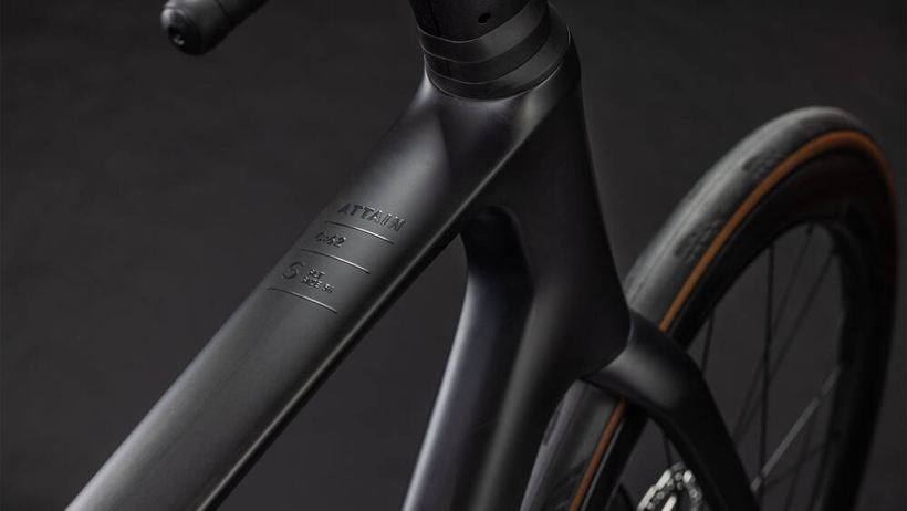 CUBE Attain C:62 SLT carbon´n´coalchrome – Ansicht 2