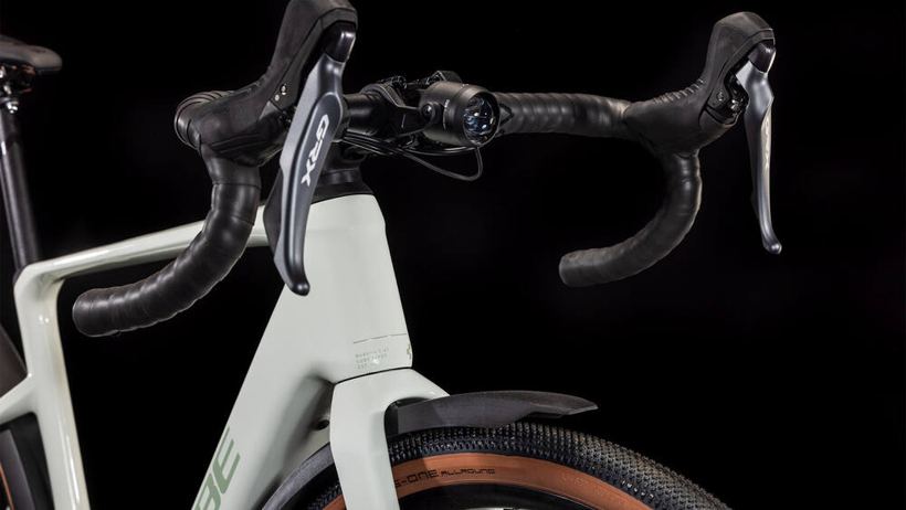 CUBE Nuroad Hybrid C:62 Race FE 400X desertstone´n´green – Ansicht 3